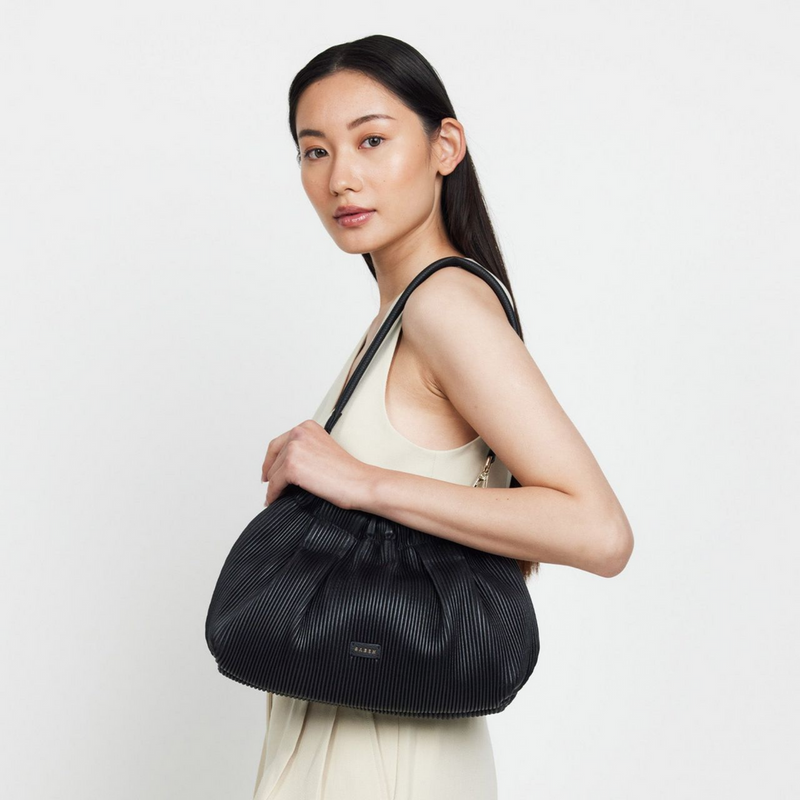 Alya Shoulder Bag - Black Licorice Pleat